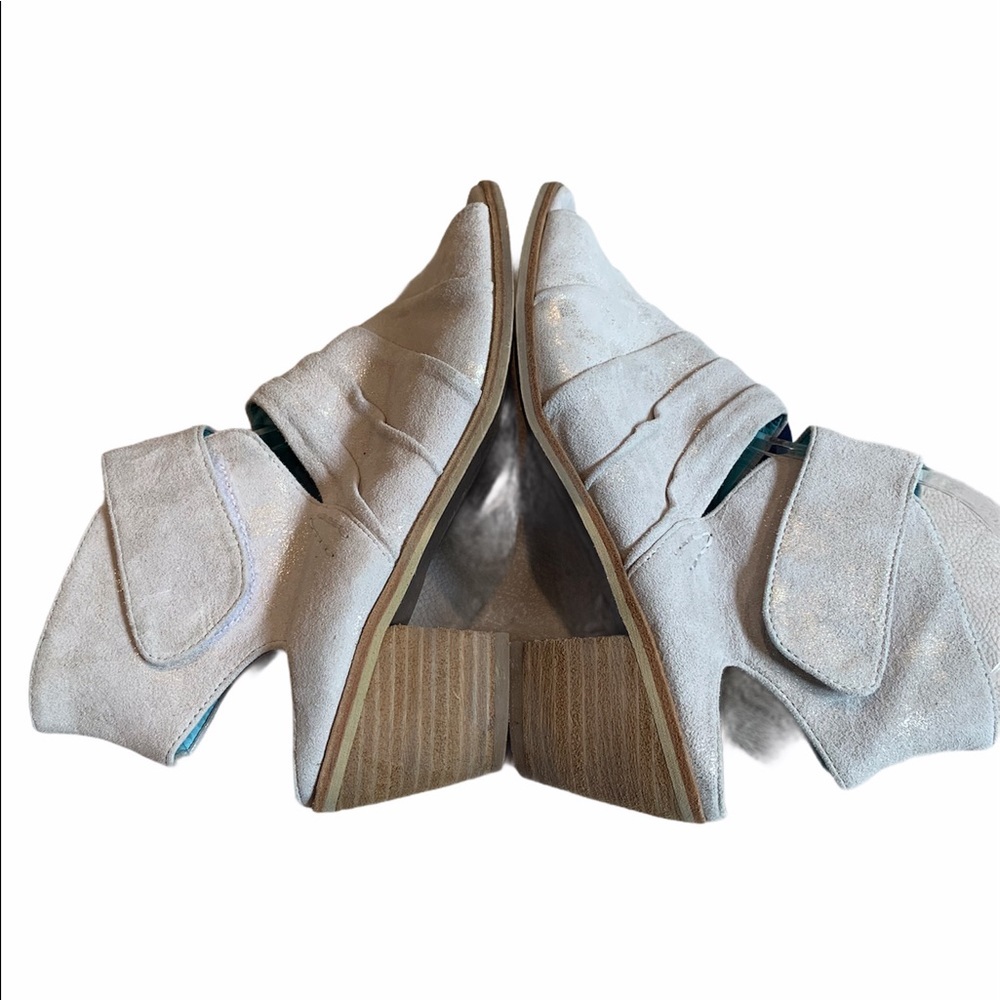 Everybody Fidele Dress Sandal - Picture 7 of 10